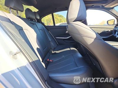 Zdjęcie 10 z 13 samochodu: 2019 BMW 330XI VIN:WBA5R7C54KAJ83960 - miniatura