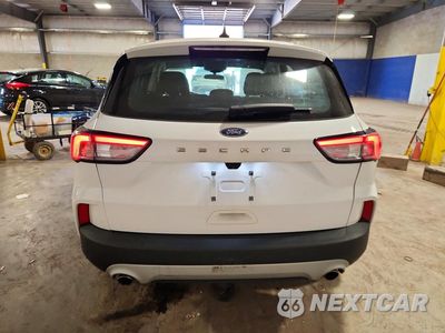 Zdjęcie 6 z 13 samochodu: 2022 FORD ESCAPE S VIN:1FMCU0F62NUA63884 - miniatura