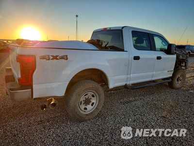 Trzecie zdjęcie samochodu z tyłu: 2017 FORD F250 SUPER DUTY VIN:1FT7W2BT9HED25891 - miniatura