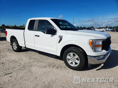 Czwarte zdjęcie samochodu z boku: 2021 FORD F150 SUPER CAB VIN:1FTEX1C57MFC08619 - miniatura
