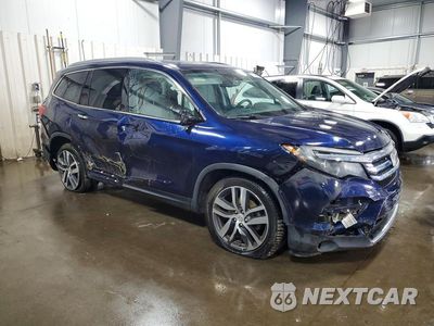 Czwarte zdjęcie samochodu z boku: 2017 HONDA PILOT ELITE VIN:5FNYF6H04HB042614 - miniatura
