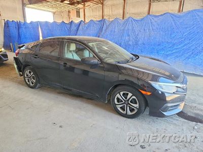 Czwarte zdjęcie samochodu z boku: 2018 HONDA CIVIC LX VIN:19XFC2F57JE002563 - miniatura