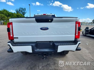 Zdjęcie 6 z 12 samochodu: 2025 FORD F350 SUPER DUTY VIN:1FT8X3BT8SEE09909 - miniatura