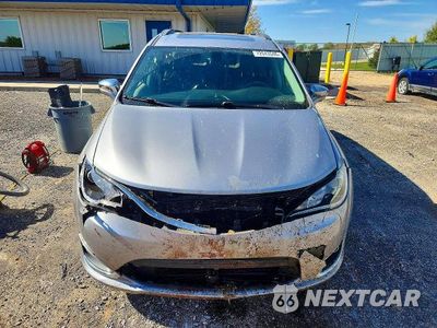 Piąte zdjęcie samochodu w środku: 2018 CHRYSLER PACIFICA LIMITED VIN:2C4RC1GG7JR251788 - miniatura