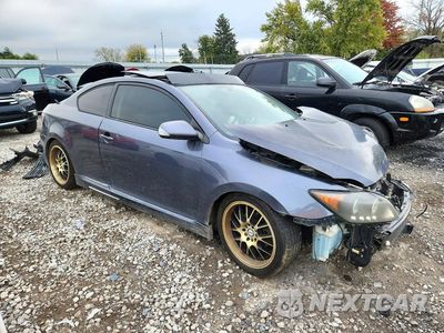 Czwarte zdjęcie samochodu z boku: 2008 SCION TC BASE VIN:JTKDE167180274728 - miniatura