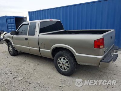 Drugie zdjęcie samochodu z przodu: 2003 GMC SONOMA VIN:1GTDT19X338124395 - miniatura