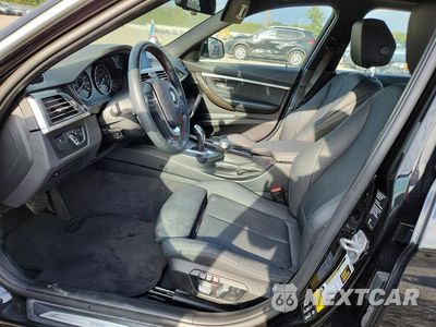 Zdjęcie 7 z 12 samochodu: 2018 BMW 330 XI VIN:WBA8D9G52JNU72375 - miniatura