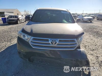 Piąte zdjęcie samochodu w środku: 2012 TOYOTA HIGHLANDER BASE VIN:5TDZA3EH2CS018974 - miniatura
