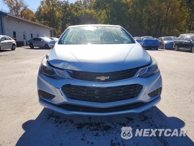 Piąte zdjęcie samochodu w środku: 2017 CHEVROLET CRUZE LT VIN:1G1BE5SMXH7189551 - miniatura
