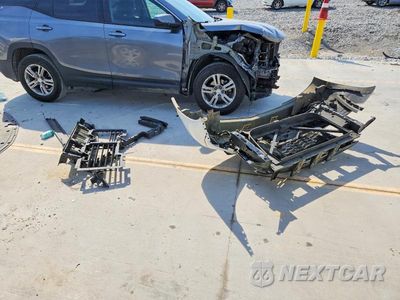 Zdjęcie 13 z 14 samochodu: 2018 CHEVROLET SUBURBAN C1500 LT VIN:1GNSCHKC4JR291130 - miniatura