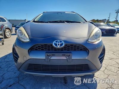 Piąte zdjęcie samochodu w środku: 2018 TOYOTA PRIUS C TWO VIN:JTDKDTB32J1605252 - miniatura