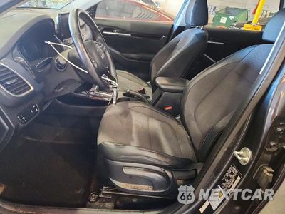 Zdjęcie 7 z 14 samochodu: 2022 KIA SELTOS S VIN:KNDEUCAA0N7311266 - miniatura