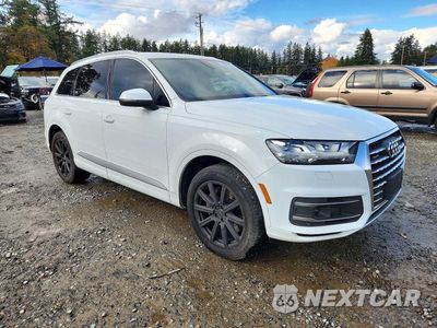 Czwarte zdjęcie samochodu z boku: 2017 AUDI Q7 PREMIUM PLUS VIN:WA1LAAF72HD056783 - miniatura