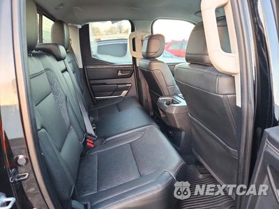 Zdjęcie 10 z 13 samochodu: 2022 TOYOTA TUNDRA SR5 VIN:5TFLA5DA2NX018427 - miniatura