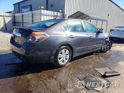 Trzecie zdjęcie samochodu z tyłu: 2012 NISSAN ALTIMA 2.5 VIN:1N4AL2AP1CN531871 - miniatura