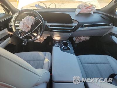 Zdjęcie 8 z 12 samochodu: 2024 CADILLAC LYRIQ LUXURY VIN:1GYKPSRK2RZ117778 - miniatura