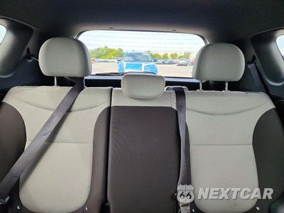 Zdjęcie 10 z 13 samochodu: 2018 KIA SOUL BASE VIN:KNDJN2A29J7594520 - miniatura