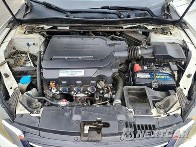 Zdjęcie 11 z 12 samochodu: 2014 HONDA ACCORD EXL VIN:1HGCR3F87EA036028 - miniatura