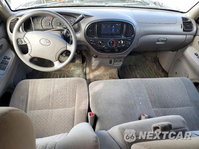 Zdjęcie 8 z 12 samochodu: 2006 TOYOTA TUNDRA DOUBLE CAB SR5 VIN:5TBDT44166S503291 - miniatura