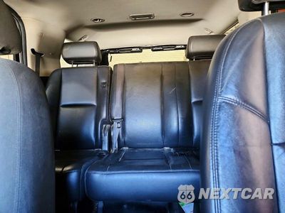 Zdjęcie 10 z 14 samochodu: 2008 CHEVROLET TAHOE K1500 POLICE VIN:1GNFK03068R164481 - miniatura
