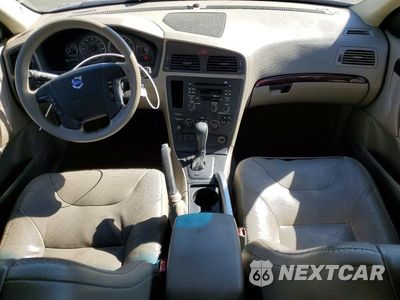 Zdjęcie 8 z 12 samochodu: 2004 VOLVO XC70 VIN:YV1SZ59H041161866 - miniatura