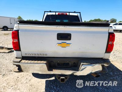 Zdjęcie 6 z 12 samochodu: 2019 CHEVROLET SILVERADO K2500 HEAVY DUTY VIN:1GC1KREG1KF179030 - miniatura