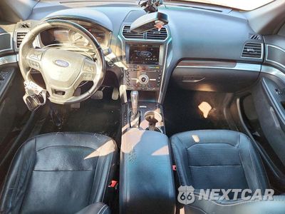 Zdjęcie 8 z 13 samochodu: 2016 FORD EXPLORER LIMITED VIN:1FM5K8F80GGD27717 - miniatura