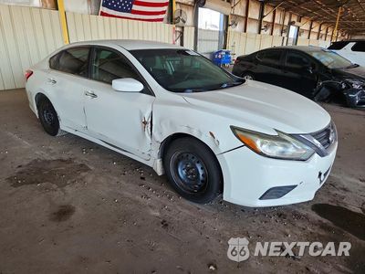 Czwarte zdjęcie samochodu z boku: 2016 NISSAN ALTIMA 2.5 S VIN:1N4AL3APXGC292652 - miniatura