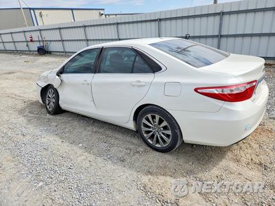 Drugie zdjęcie samochodu z przodu: 2015 TOYOTA CAMRY XLE VIN:4T1BF1FK3FU010010 - miniatura