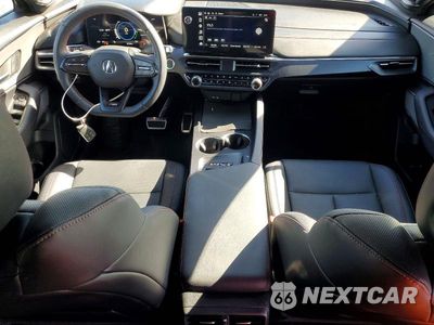 Zdjęcie 8 z 14 samochodu: 2024 ACURA ZDX VIN:4W5KHMRKXRZ515287 - miniatura