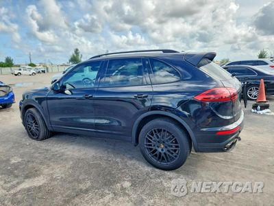 Drugie zdjęcie samochodu z przodu: 2018 PORSCHE CAYENNE S VIN:WP1AB2A29JLA60870 - miniatura