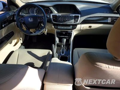 Zdjęcie 8 z 12 samochodu: 2017 HONDA ACCORD LX VIN:1HGCR2F35HA149379 - miniatura