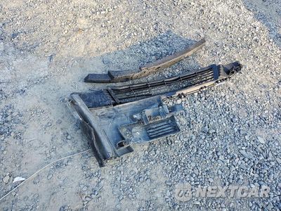 Zdjęcie 12 z 13 samochodu: 2025 TESLA MODEL Y VIN:7SAYGAEE6SF227077 - miniatura