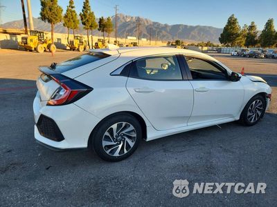 Trzecie zdjęcie samochodu z tyłu: 2017 HONDA CIVIC LX VIN:SHHFK7H28HU418000 - miniatura