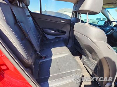 Zdjęcie 10 z 12 samochodu: 2021 KIA SPORTAGE EX VIN:KNDPN3AC5M7856384 - miniatura
