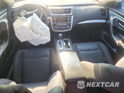 Zdjęcie 9 z 13 samochodu: 2017 NISSAN ALTIMA 2.5 S VIN:1N4AL3AP9HN330832 - miniatura