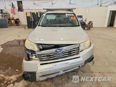 Piąte zdjęcie samochodu w środku: 2010 SUBARU FORESTER XS VIN:JF2SH6BC4AH780228 - miniatura