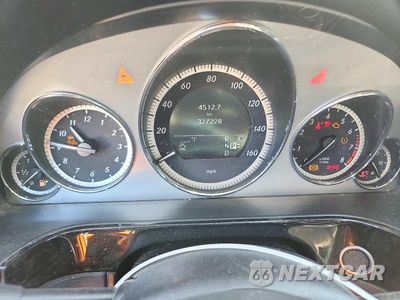 Zdjęcie 9 z 12 samochodu: 2010 MERCEDES-BENZ E 550 VIN:WDDHF7CB1AA120950 - miniatura