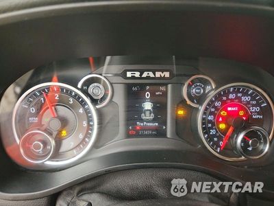 Zdjęcie 9 z 13 samochodu: 2019 RAM 1500 BIG HORN/LONE STAR VIN:1C6RRFFG2KN909441 - miniatura