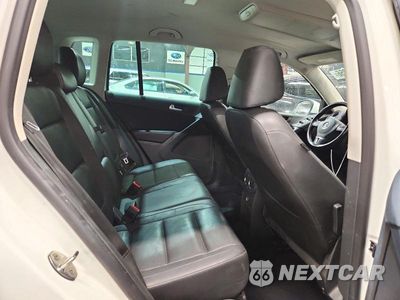 Zdjęcie 11 z 13 samochodu: 2012 VOLKSWAGEN TIGUAN S VIN:WVGBV7AX5CW545462 - miniatura