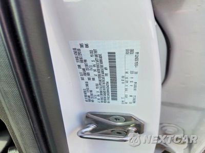 Zdjęcie 13 z 13 samochodu: 2017 FORD ESCAPE SE VIN:1FMCU9GD8HUD43704 - miniatura