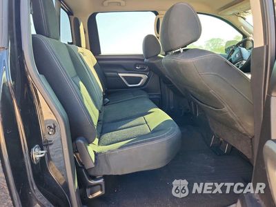 Zdjęcie 10 z 12 samochodu: 2018 NISSAN TITAN S VIN:1N6AA1EJ4JN550151 - miniatura