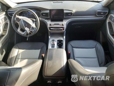 Zdjęcie 8 z 13 samochodu: 2024 FORD EXPLORER XLT VIN:1FMSK7DH2RGA17538 - miniatura