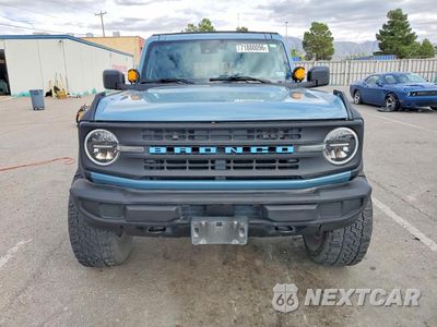 Piąte zdjęcie samochodu w środku: 2023 FORD BRONCO BASE VIN:1FMEE5BPXPLA98831 - miniatura