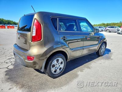 Trzecie zdjęcie samochodu z tyłu: 2013 KIA SOUL BASE VIN:KNDJT2A57D7531467 - miniatura