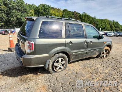 Trzecie zdjęcie samochodu z tyłu: 2006 HONDA PILOT EX VIN:5FNYF28536B042072 - miniatura