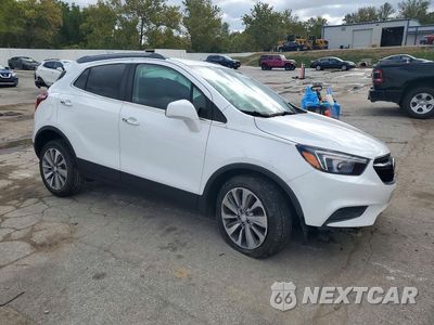 Czwarte zdjęcie samochodu z boku: 2020 BUICK ENCORE PREFERRED VIN:KL4CJASB1LB004110 - miniatura