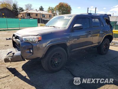 2022 TOYOTA 4RUNNER SR5 JTEMU5JR9N6031974 - główne zdjęcie licytacji z USA - miniatura