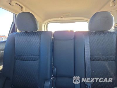 Zdjęcie 10 z 13 samochodu: 2018 NISSAN ROGUE S VIN:KNMAT2MT2JP602578 - miniatura