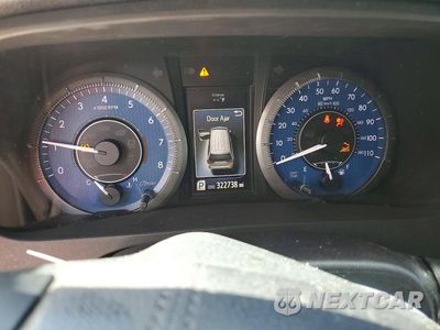 Zdjęcie 9 z 14 samochodu: 2015 TOYOTA SIENNA XLE PREMIUM 8-PASSENGER VIN:5TDYK3DC0FS661083 - miniatura